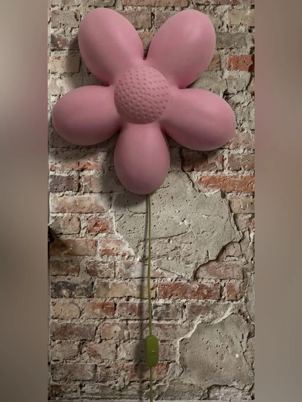 Ikea Smila Blomma wall flower lamp
